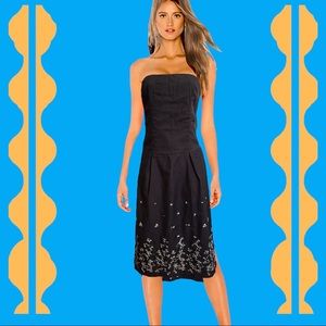 🌼From Bloomingdales🌼To the Max!🌼 Black Strapless Dress🌼